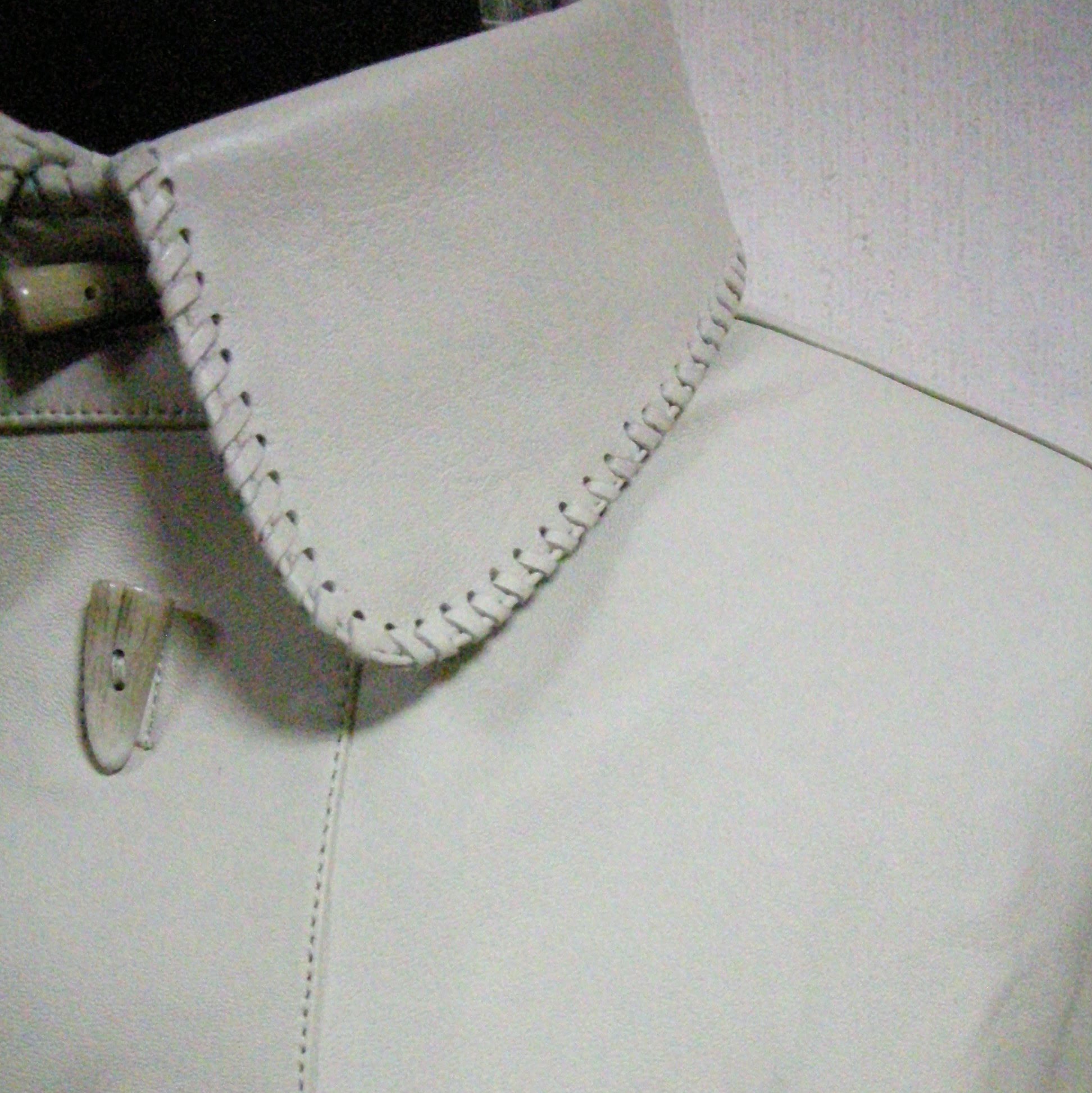 ヌバックとラムレザーのウエスタンシャツ